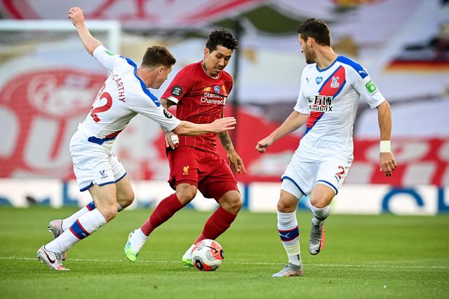 新老对决C罗PK亚马尔!"双牙"决战难逃平局魔咒