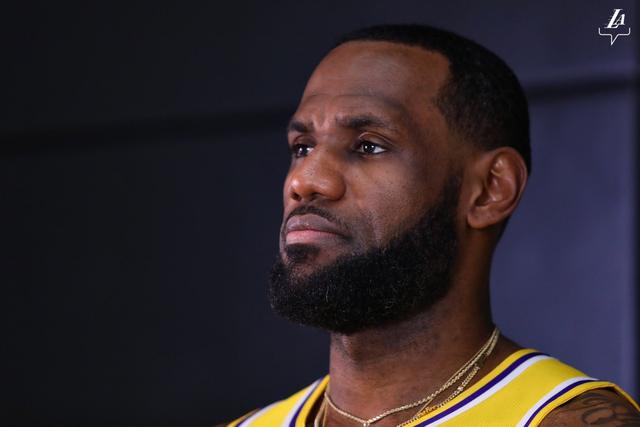 施罗德13+12八村塁20+10 德国大胜日本20分